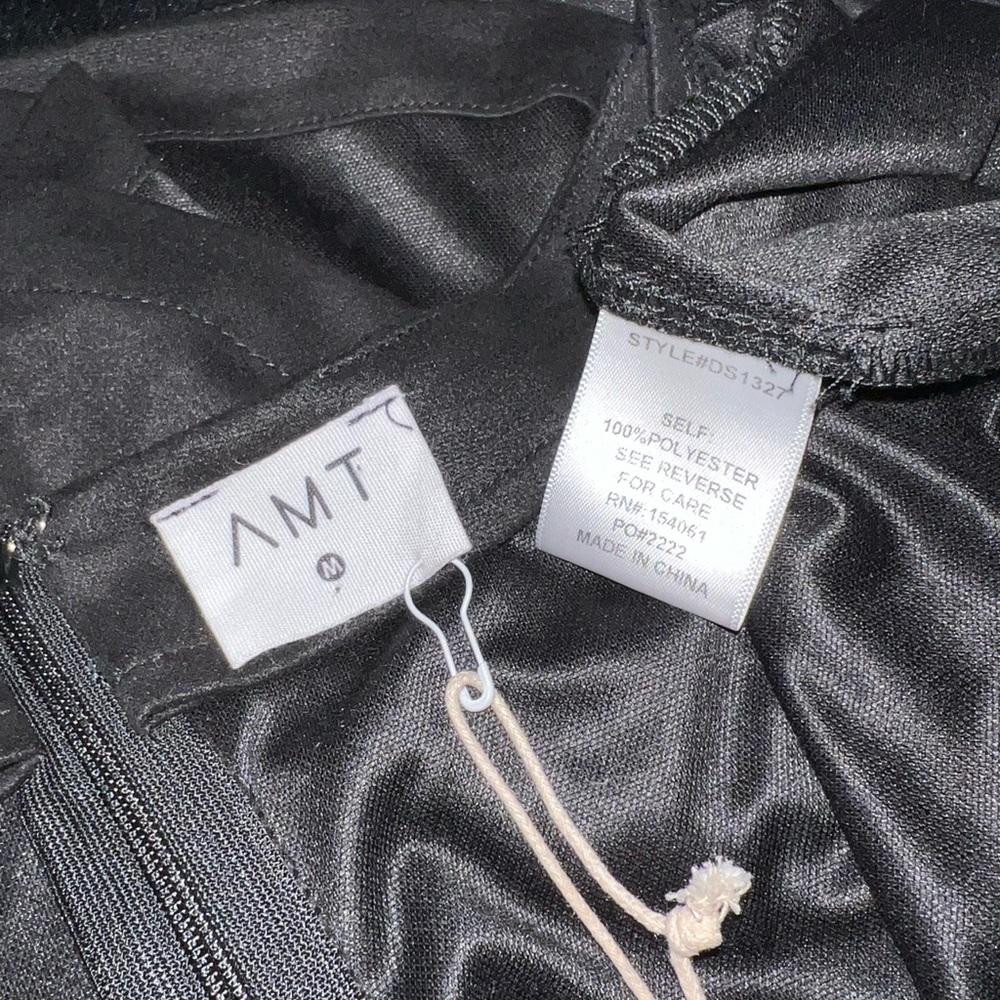 AMT Asymmetrical Black Skirt Women’s Medium - Picture 4 of 4